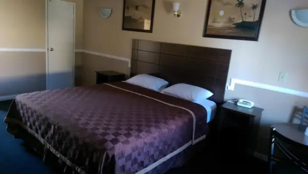 Whittier Travel Inn Main image